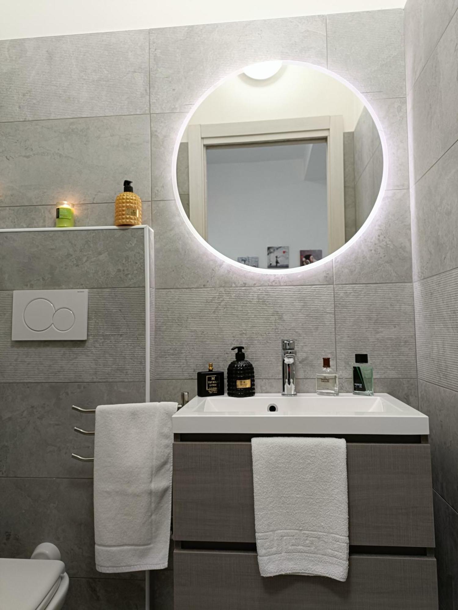 Fco Airport - A Casa Di Gisa Apartment ฟิวมิชีโน ภายนอก รูปภาพ